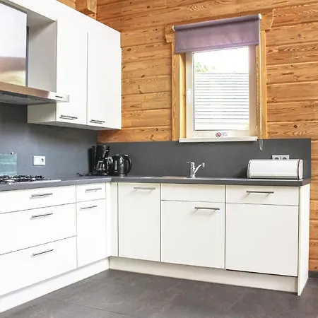 Stunning In With View